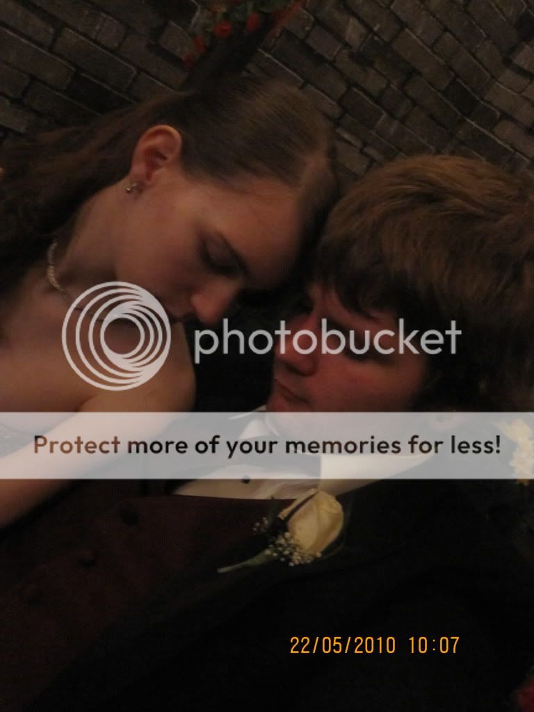 Image hotlink - 'http://i555.photobucket.com/albums/jj456/Maiko667/Prom%202010/IMG_0154.jpg' Image hotlink - 'http://i555.photobucket.com/albums/jj456/Maiko667/Prom%202010/IMG_0154.jpg'